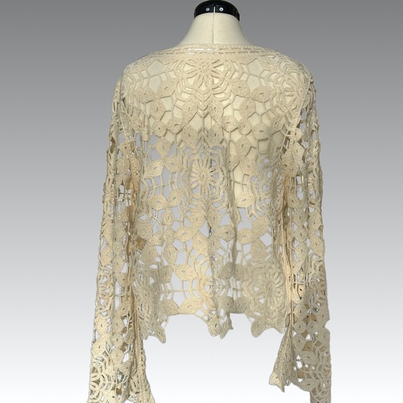 Ivory Crochet Floral Bell Sleeve Sweater XL | Boho Cottage Festival 70s Retro - Picture 5 of 7